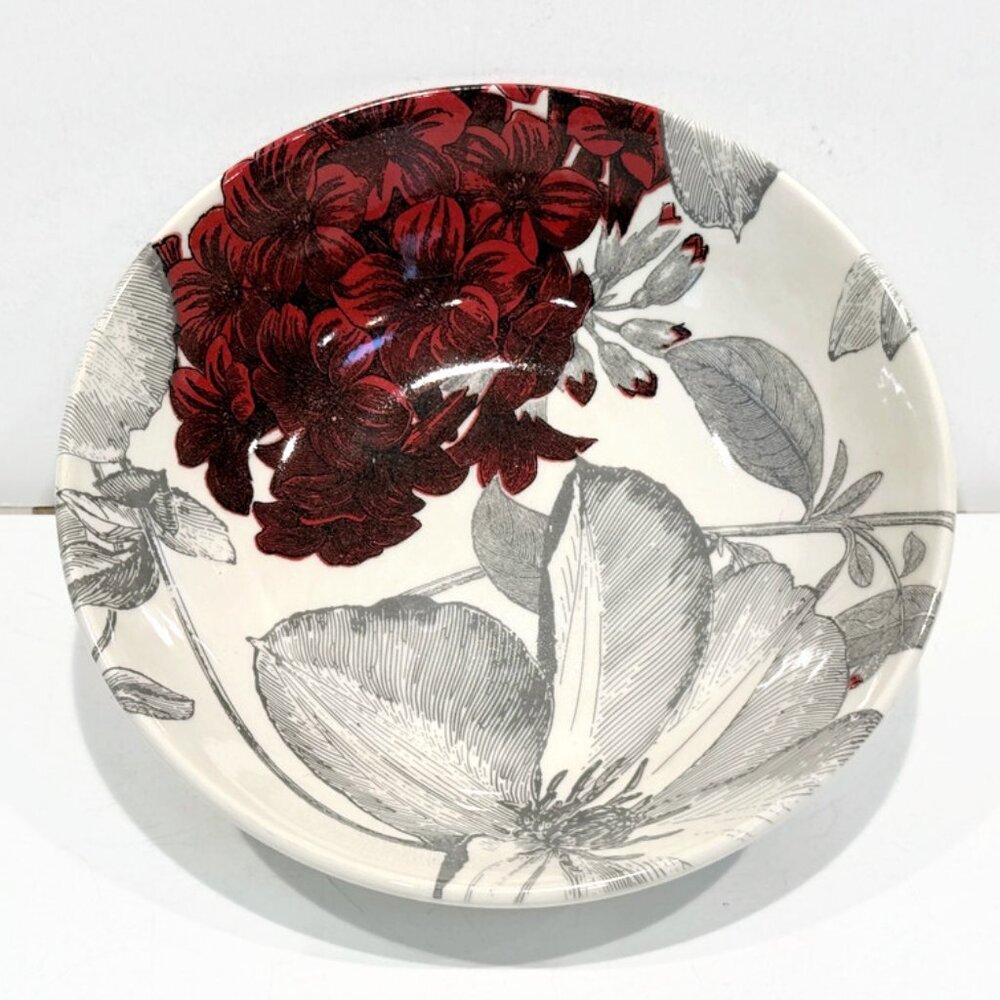 Set of Two Andrew Tanner "Clematis Red" Porcelain Bowls, Made in England